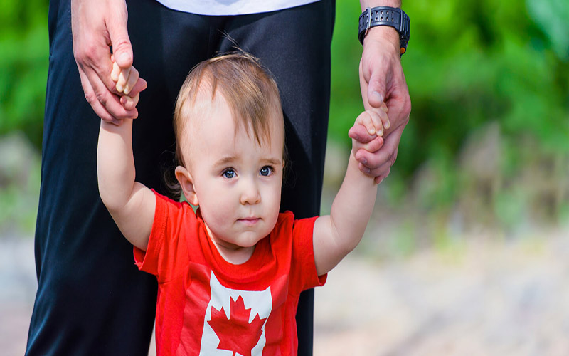 اخذ اقامت کانادا با تولد فرزند